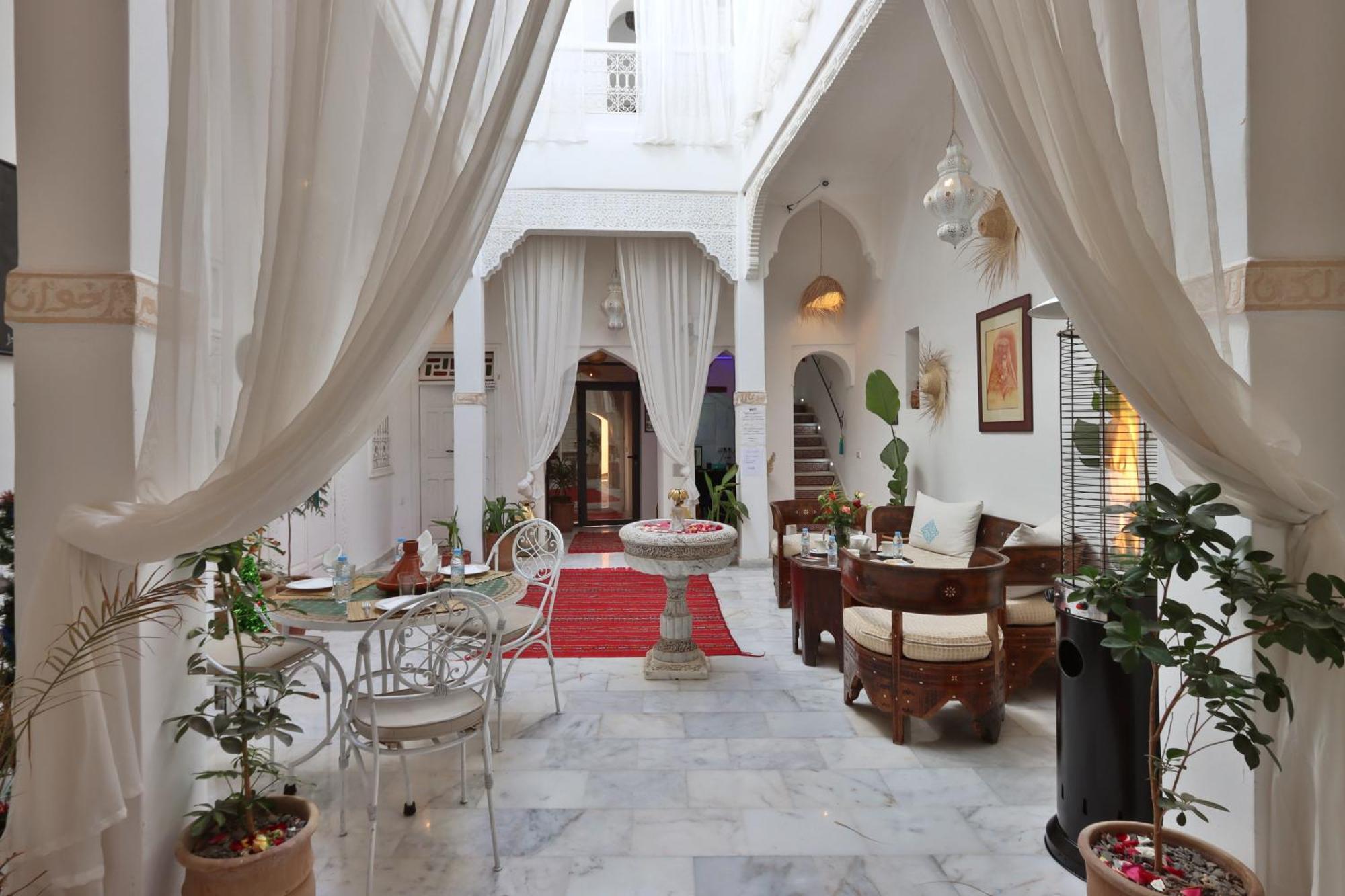 Riad Morocco Sky Marrakesh Buitenkant foto